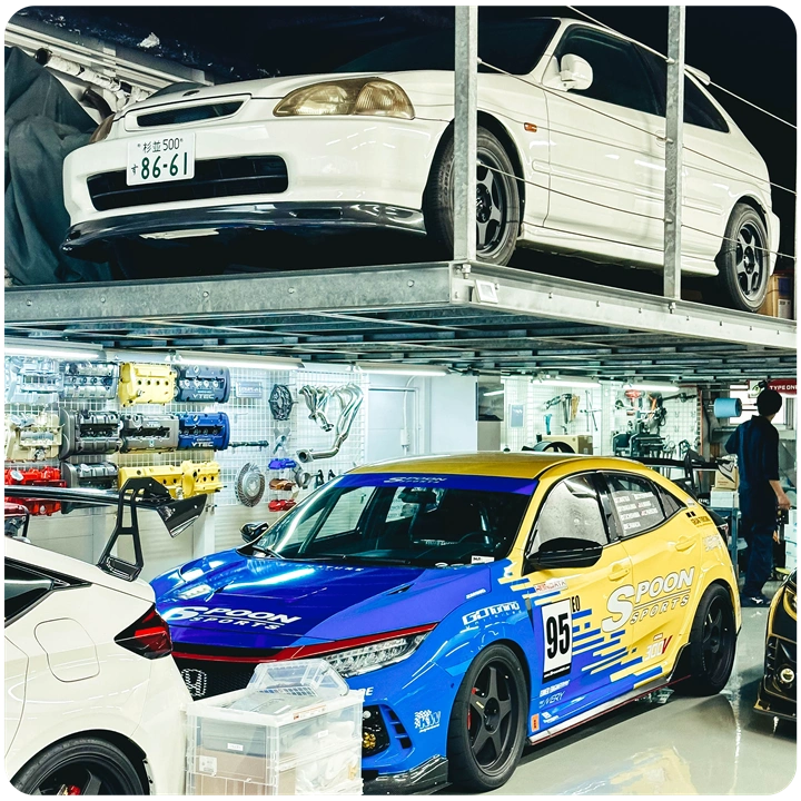 Liberty Walk garage and showroom